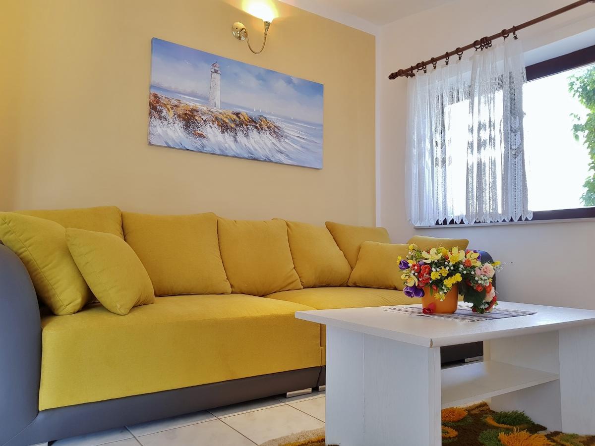 Apartment Luna Vodice Eksteriør bilde