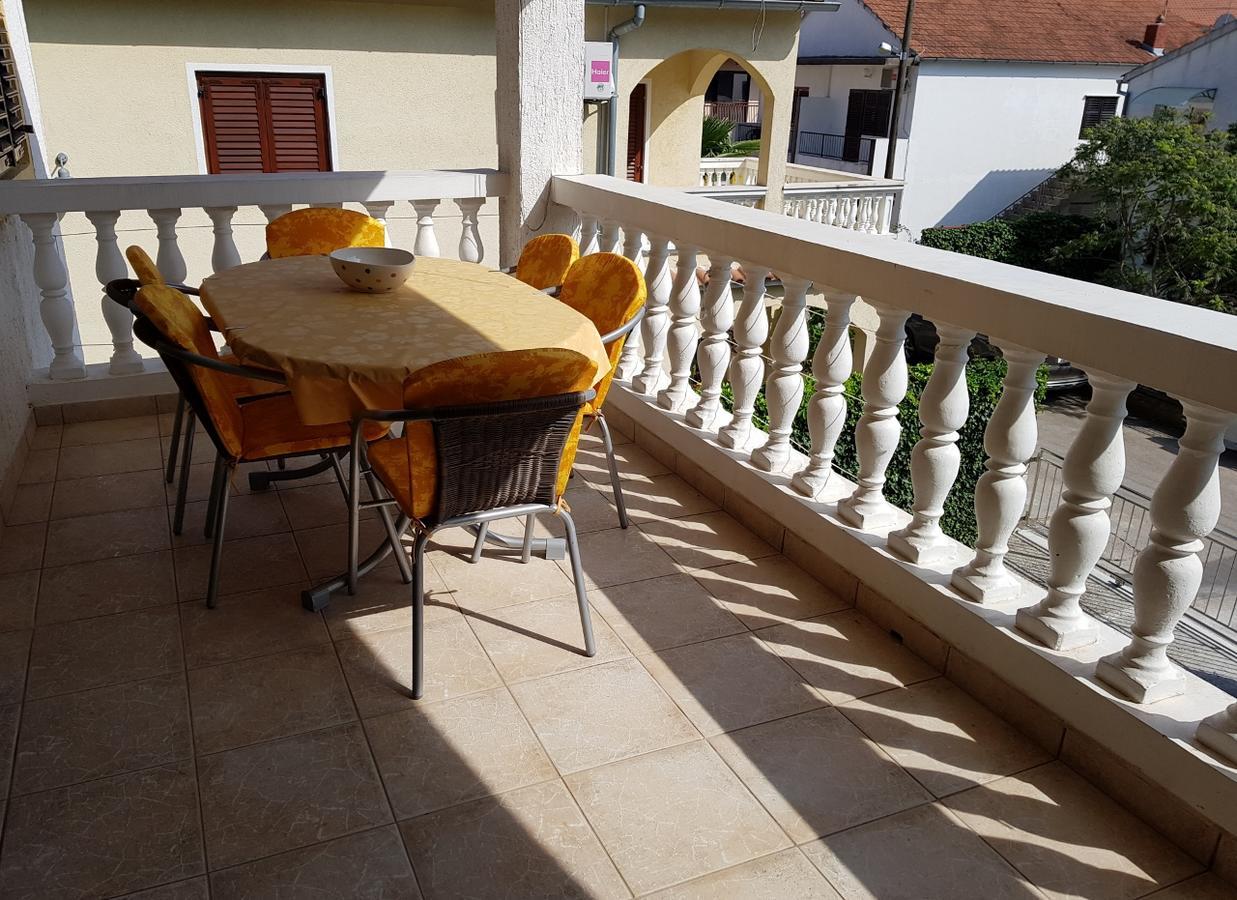 Apartment Luna Vodice Eksteriør bilde